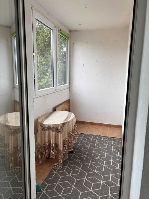 Sprzedam przestronne mieszkanie 64,8 m² – parter, 3 pokoje