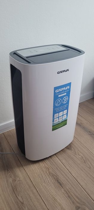 G3FERRARI osuszacz powietrza , pochłaniacz wilgoci w bardzo dobry stan