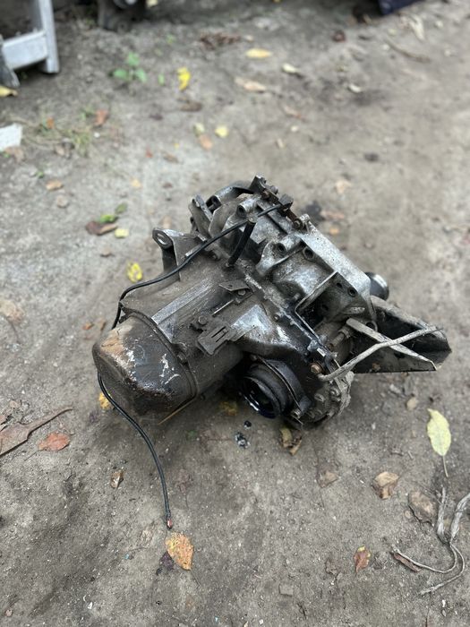 Коробка передач механічна Рено 21 1.7 бензин