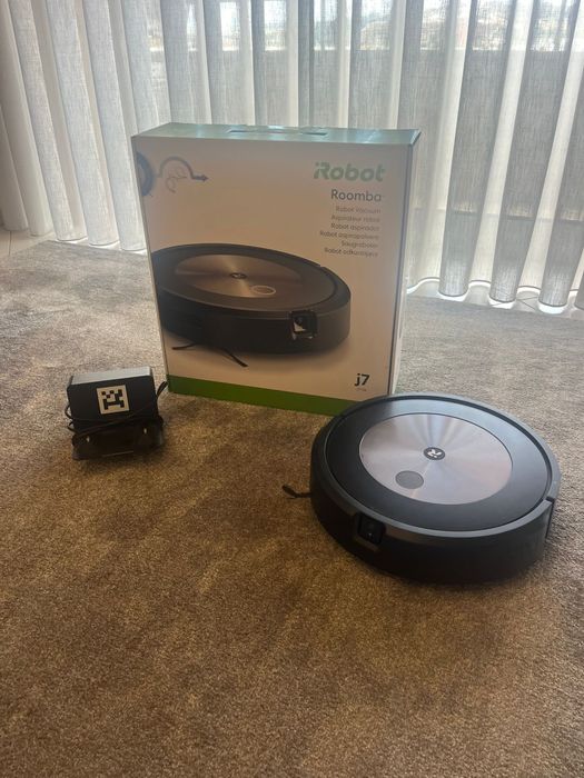 Aspirador Robot IRobot Roomba j7