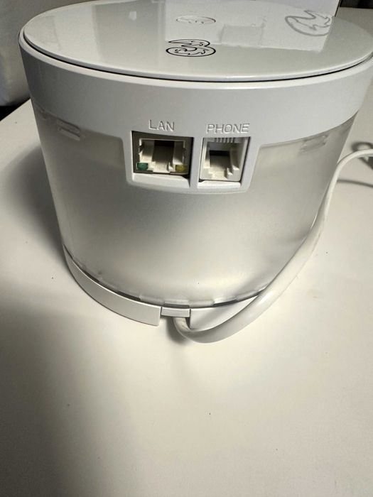 омпактний  3HuiTube роутерК