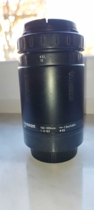 "Obiektyw Tamron 100-300 mm do Canona – używany, sprawny, okazja!"