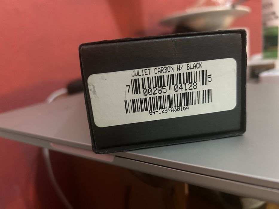 JULIET carbom completa