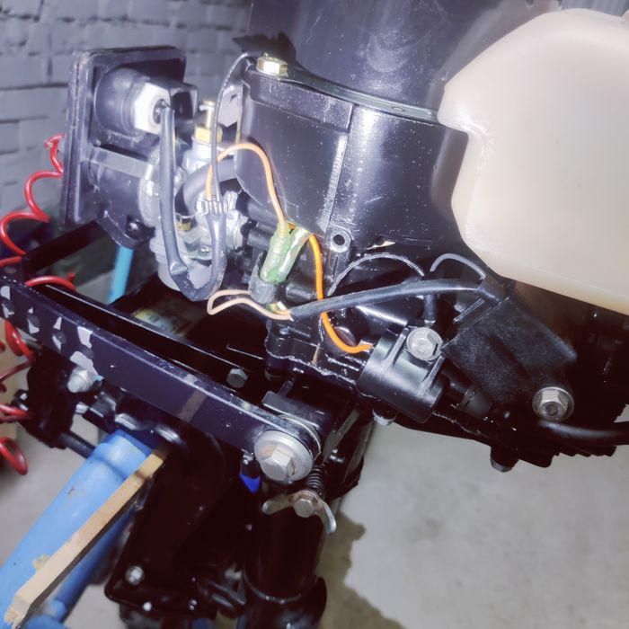 Двигун до човна Tohatsu 3.5 Nissan marine