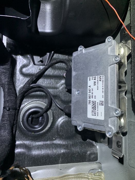 Камера Ночное виденье - Night Vision Touareg CR, Audi Q7, Q8, A6-8