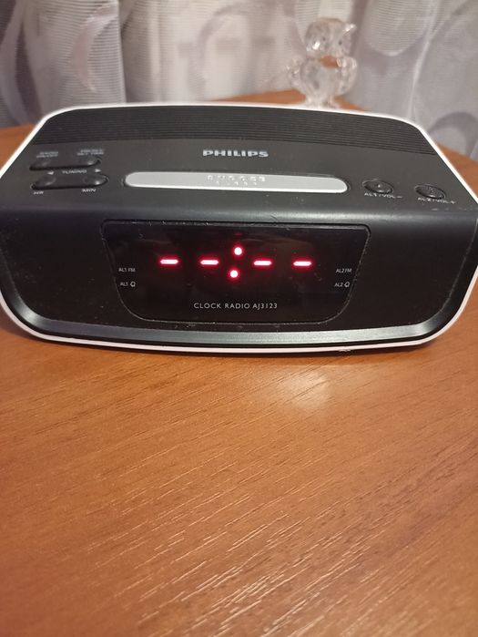 Радіо годинник будильник PHILIPS