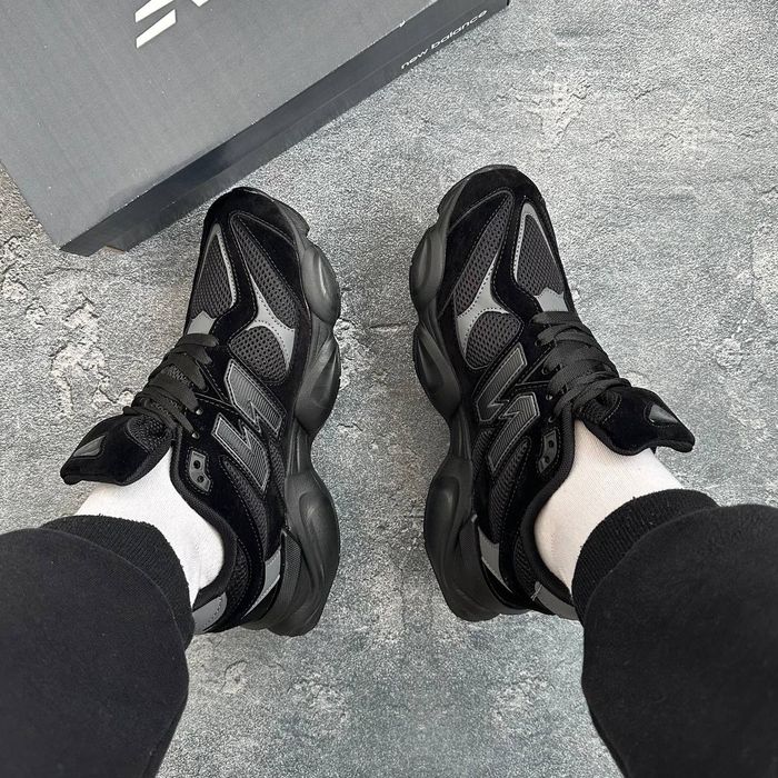 New Balance 9060 black