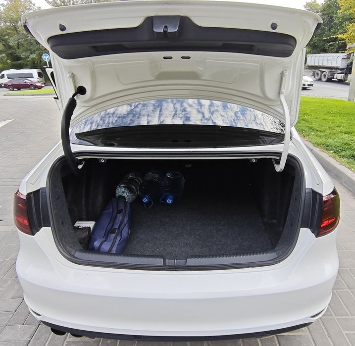 Продам Volkswagen Jetta 6 GLI