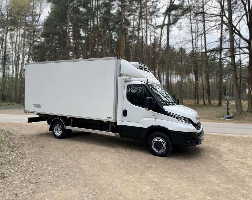 Iveco DAILY  IVECO 50C16 3,0 Chłodnia salon Polska 9 palet