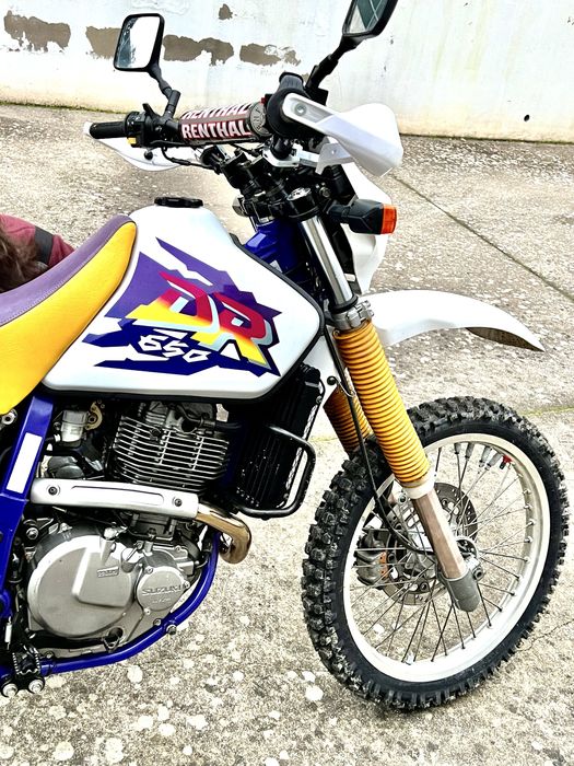 Suzuki DR 650 SE - exemplar de colecao c/ 11 mil kms