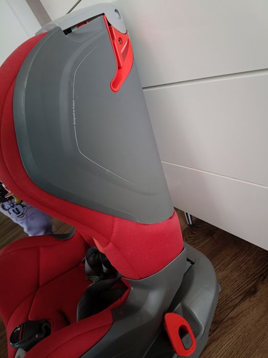 Fotelik 9-25 kg dla dziewczynki