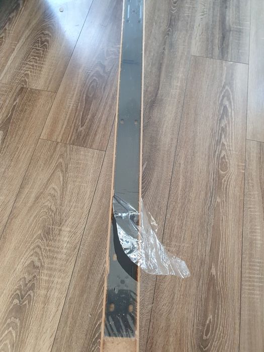 Półka ścienna nowa