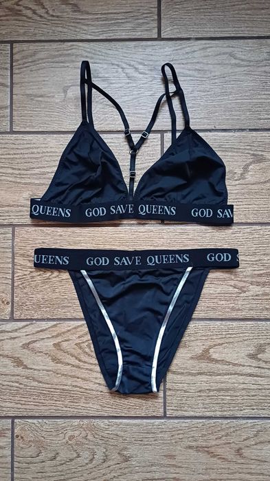 Komplet eleganckiej bielizny God Save Queens w r. L