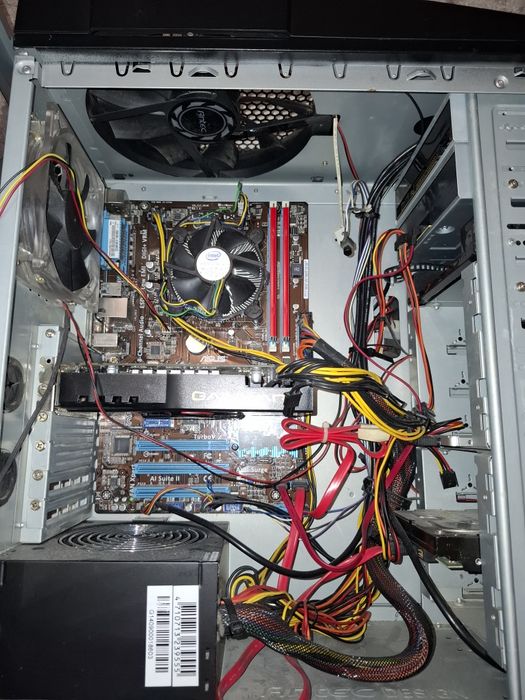 Komputer (stacja robocza) G.Skill