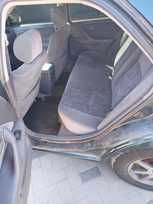 Легковий автомобіль