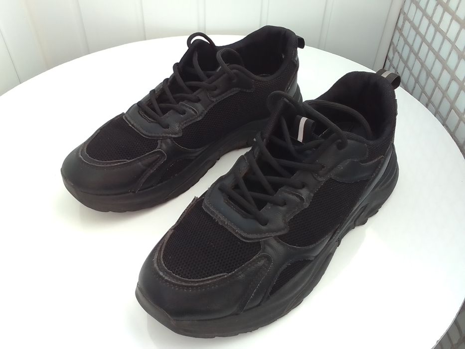 Кросовки мужские р.41-42