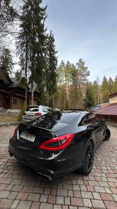 Mercedes-Benz CLS-Class 2012