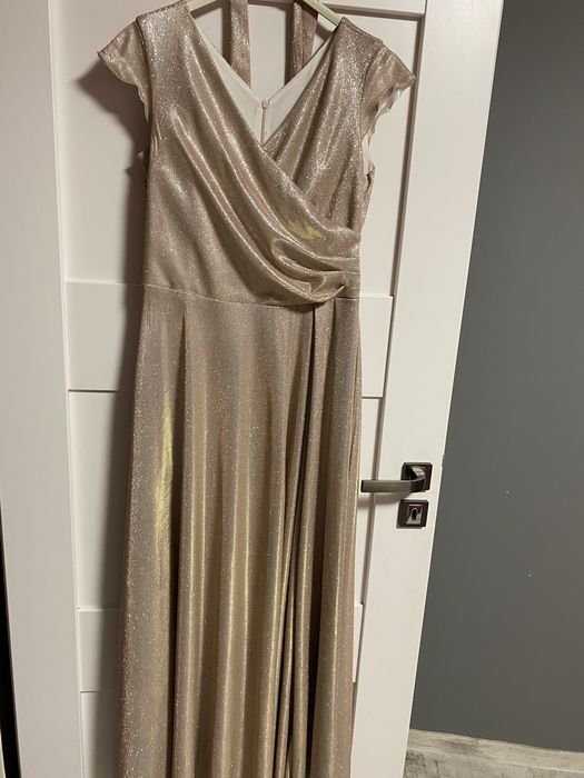 Piękna suknienka, ślub, wesele itp