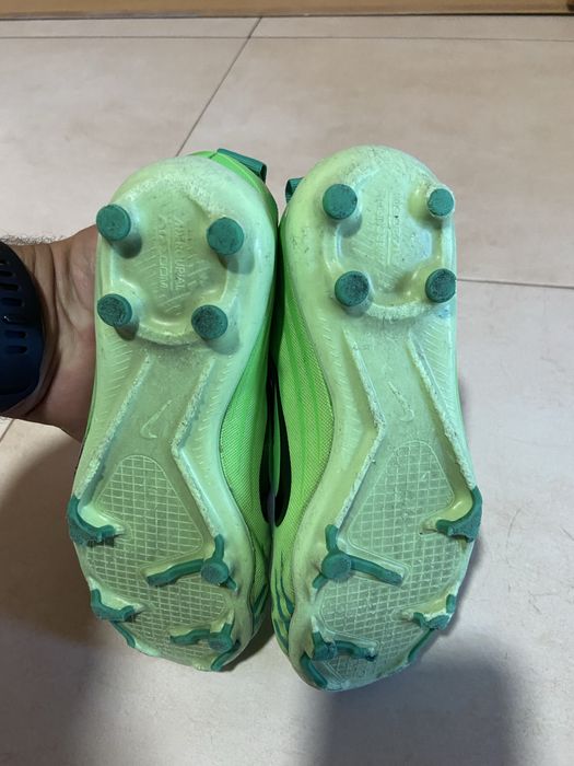 Calcado menino tamanho 31 ao 34