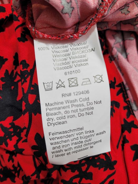 Nowa czerwona bluzka 38,M BonPrix wzór roślinny