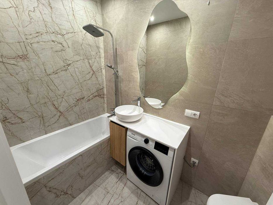 Продаж нової квартири в новобудові вул. Мала Морська