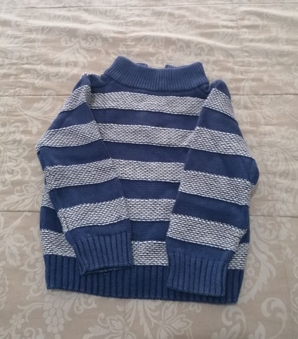 Conjunto Camisola e calças