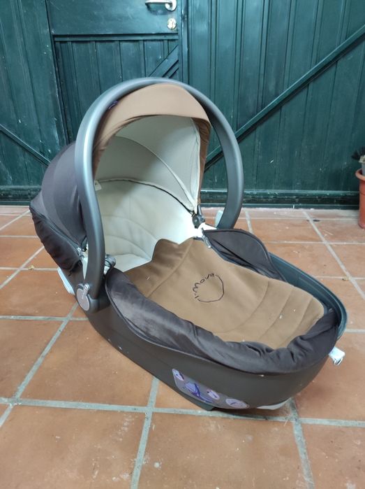 Alcofa Chicco - Ovo para bebé / Baby egg