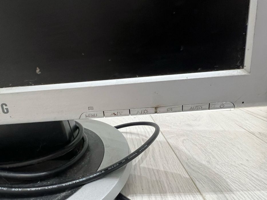 Монітор Samsung SyncMaster 920N