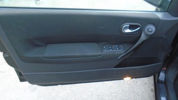 Para Peças Renault Megane Ii Coupé-Cabriolet (Em0/1_)