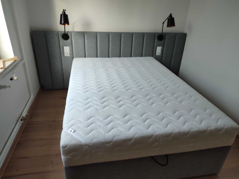 łóżko tapicerowane, pojemnik, szerokie wezgłowie, producent 140 x 200