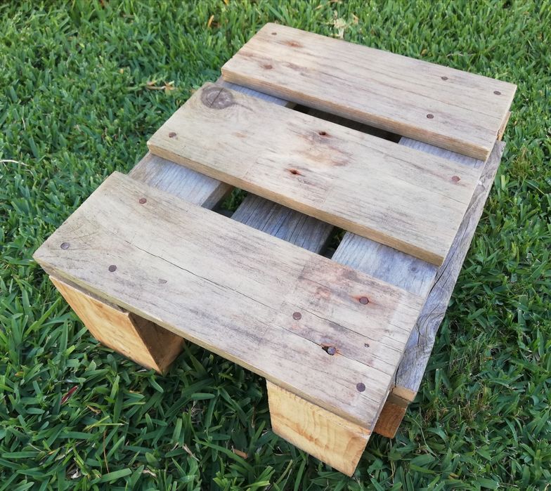 5 Mini Bancos Jardim (Pague 4 Leve 5)