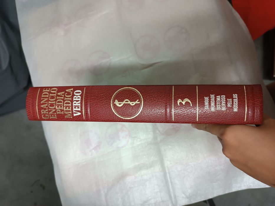 Grande enciclopédia médica verbo
