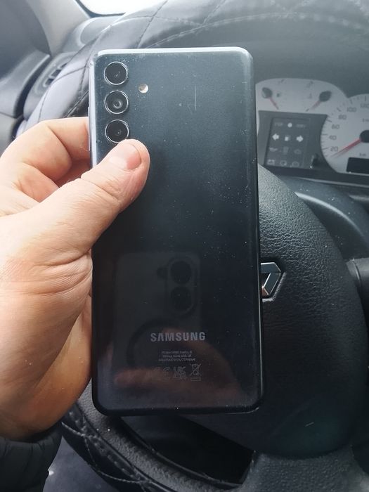 Samsung A04S usado bom estado