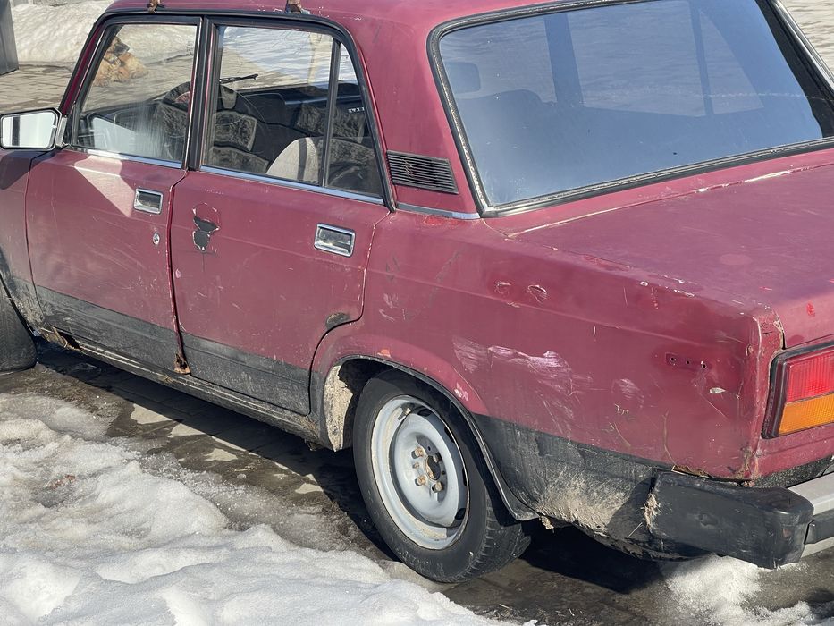 Продам Ваз 2107 2002 1.5 5ст