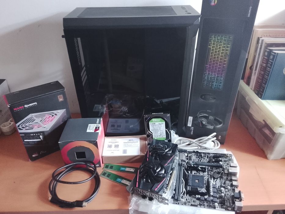 PC Asus Ryzen 5 RX590 16gb Ram SSD 500Gb+2TB Monitor Curvo AOC e conjunto RGB Mars Gaming