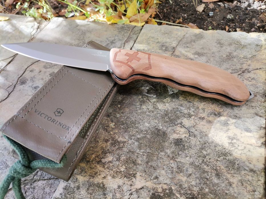 Victorinox Hunter Pro Wood canivete navalha