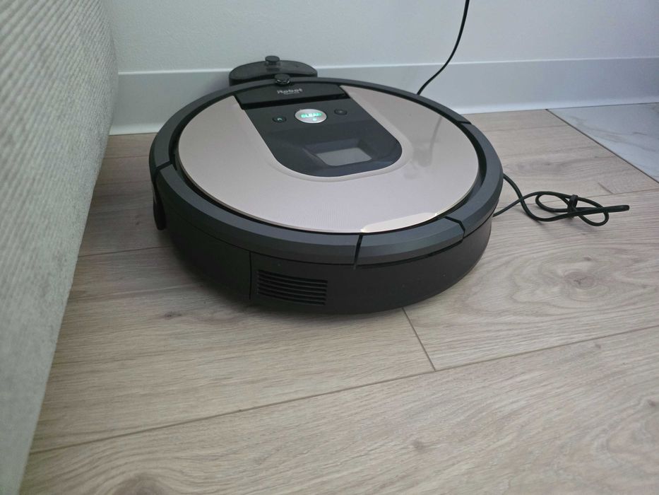 iRobot Roomba 900