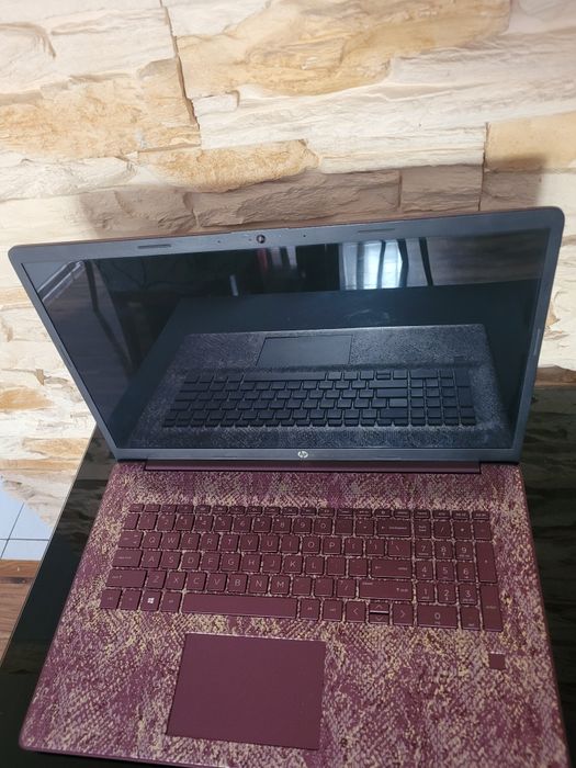 Laptop  HP  17 '' wersja limitowana