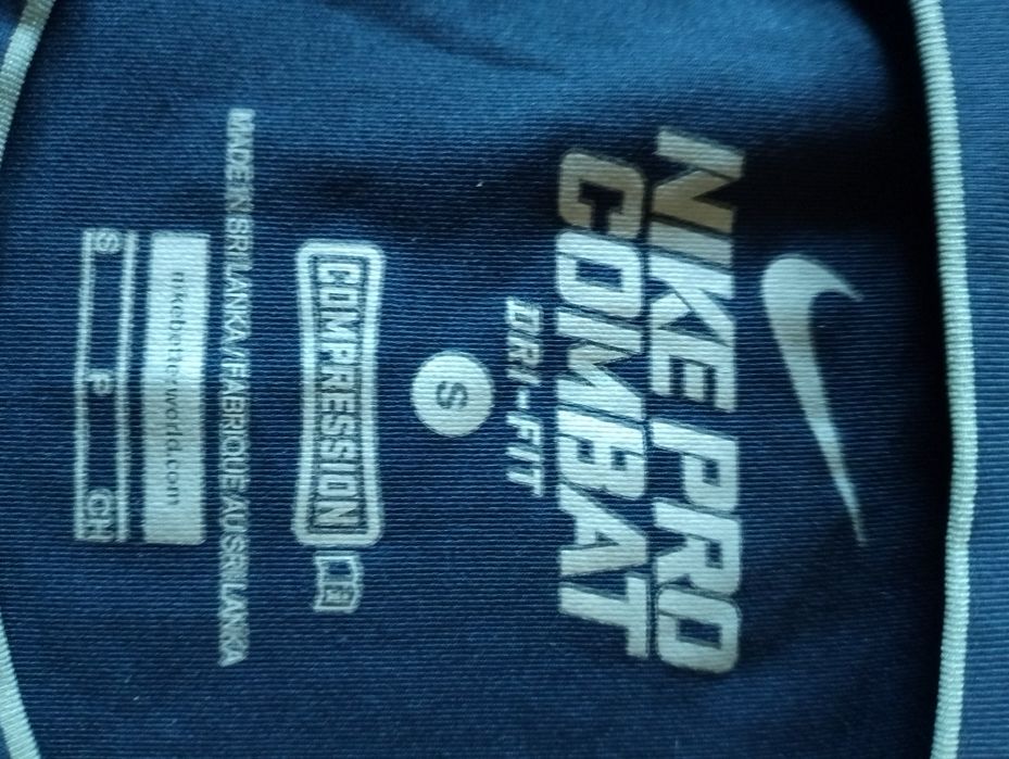 Koszulka sportowa marki NIKE