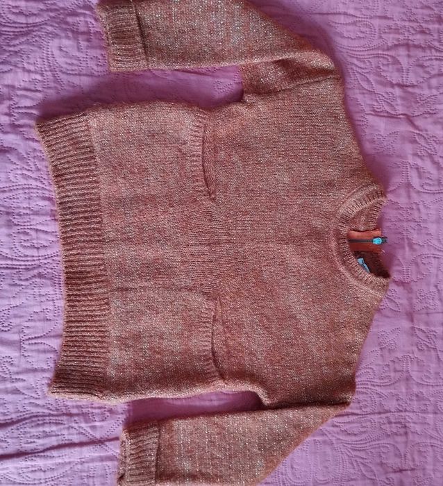 Тепла кофтинка для дівчинки