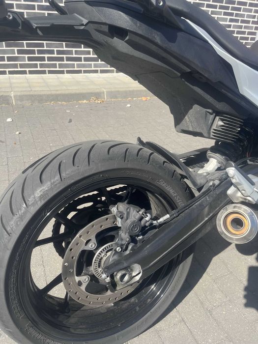 BMW F900R ou troco por gsxr