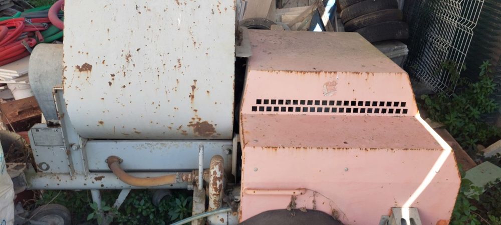 Máquina de projetar argamassa