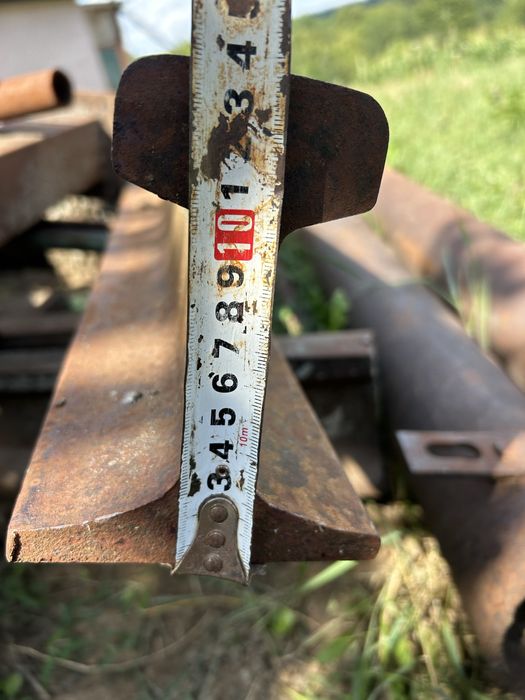 Продам рельси та залізобетонні стовпи