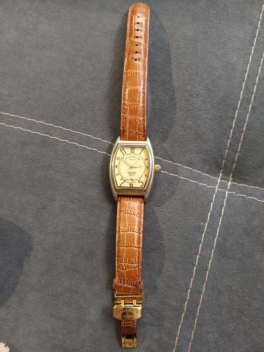 Продам часы все рабочие