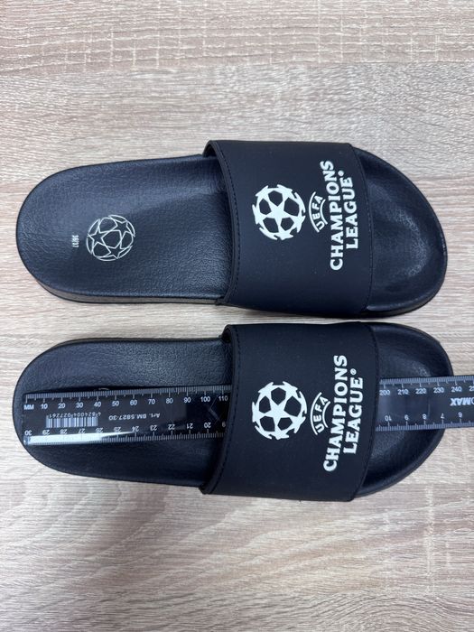 Продам дитячі шльопанці ZARA CHAMPIONS LEAGUE®