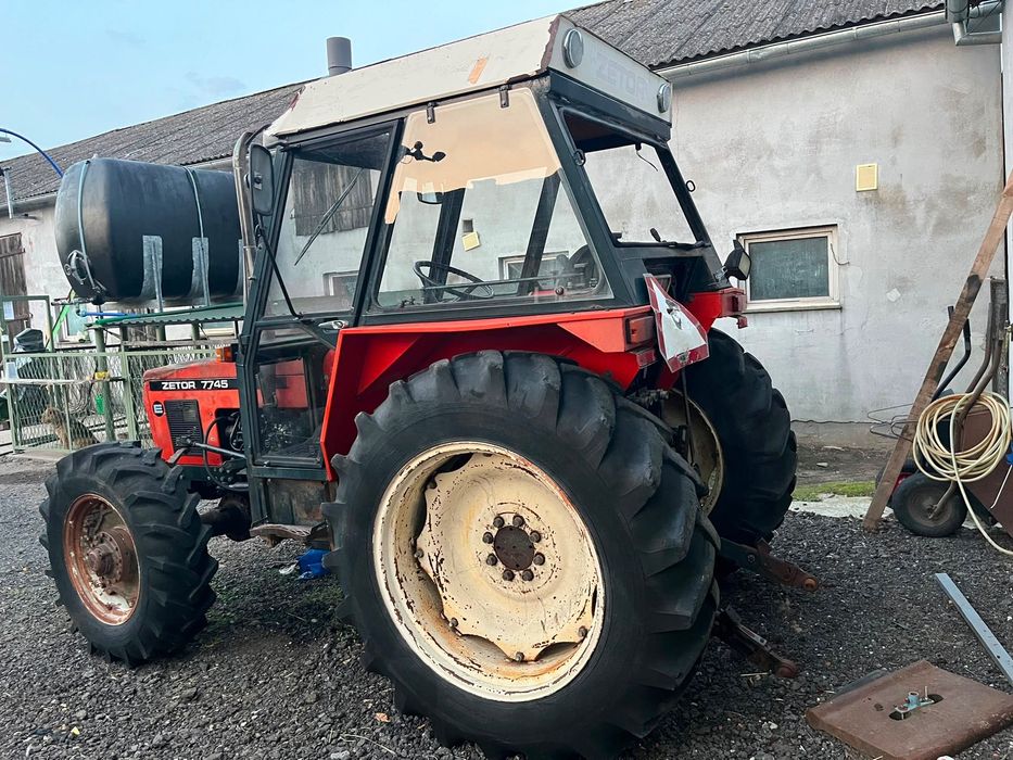 Ciągnik Rolniczy Zetor 7745 Sprowadzony 4x4