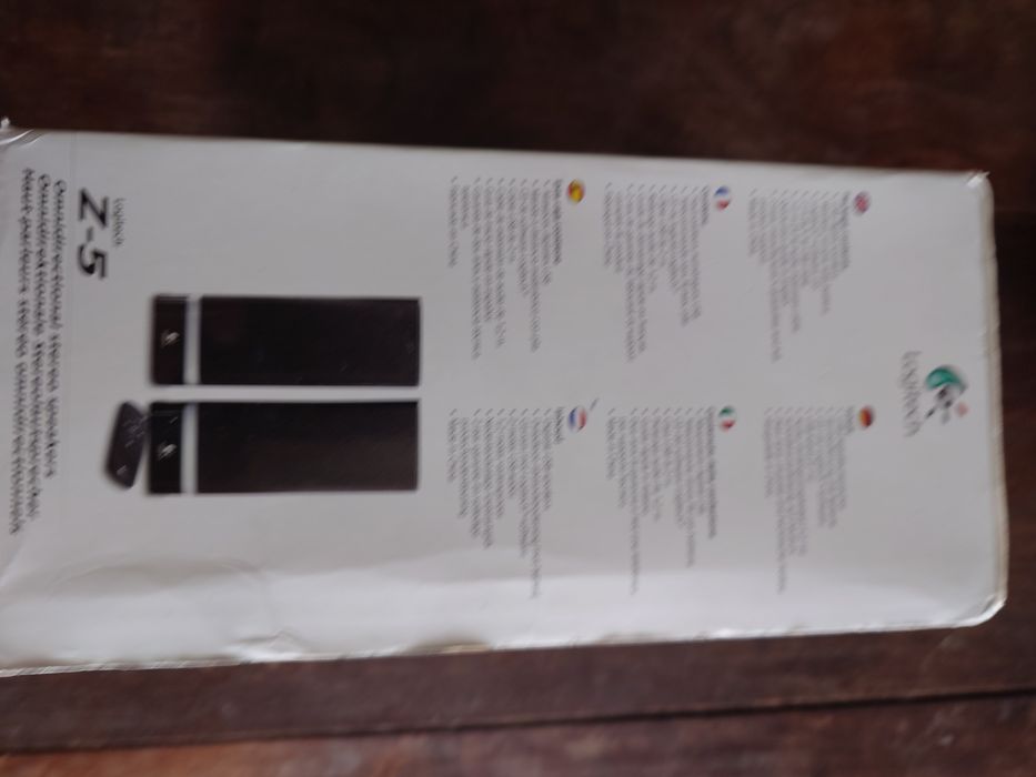 Logitech Z5 pouco uso