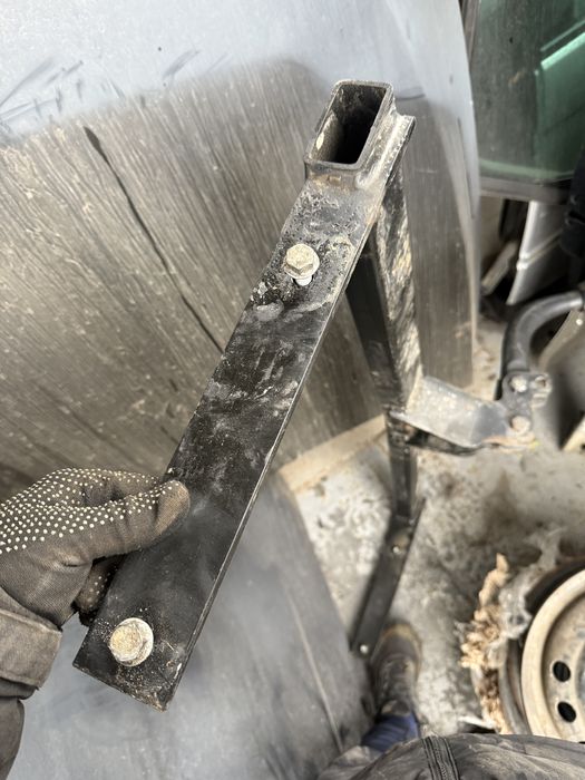 Фаркоп golf plus oris