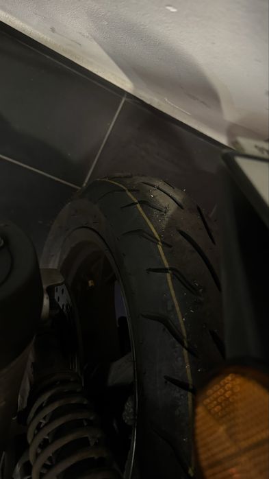 Yamaha Xmax 125 como nova