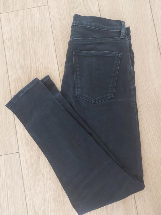 Mango czarne jeansy